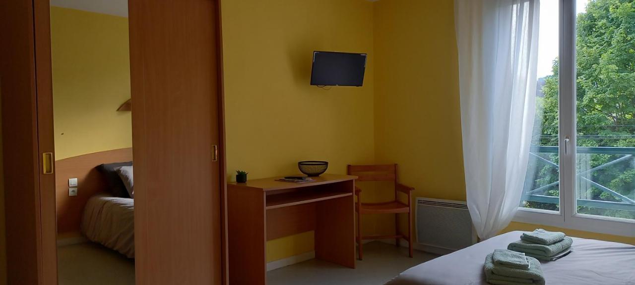 Studio Tres Bien Situe, Belle Vue, Parking Prive Bagnères-de-Bigorre Exterior foto